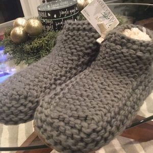 woven warm fuzzy indoor bootie
